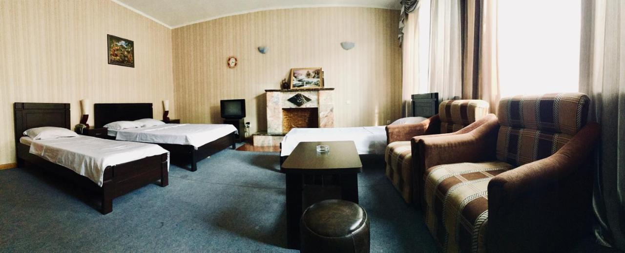 Hotel Nice Tbilisi Esterno foto