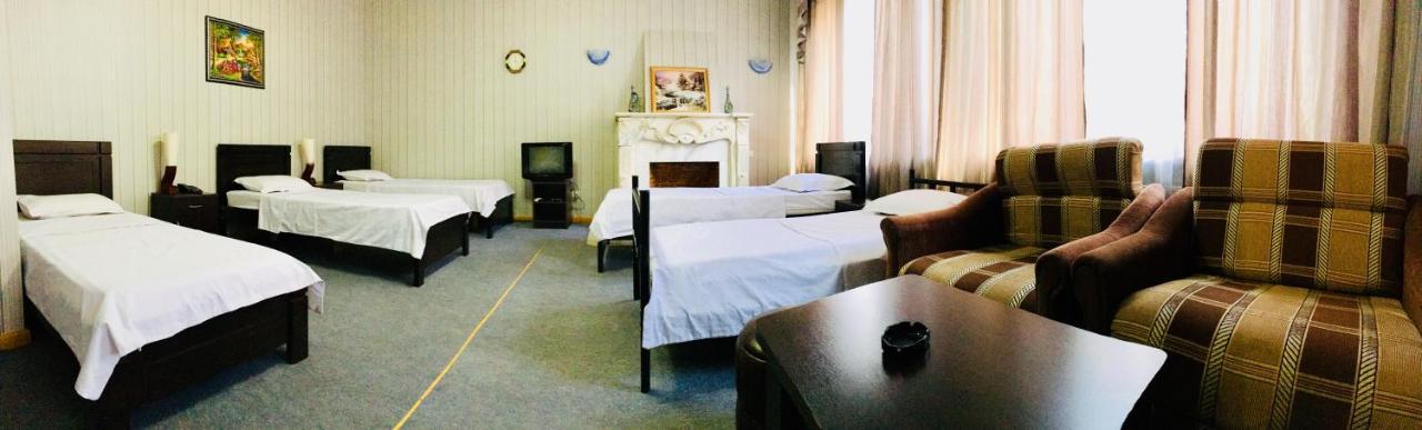 Hotel Nice Tbilisi Esterno foto